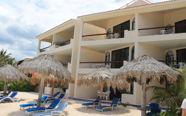 Villas De Rosa Beach Resort