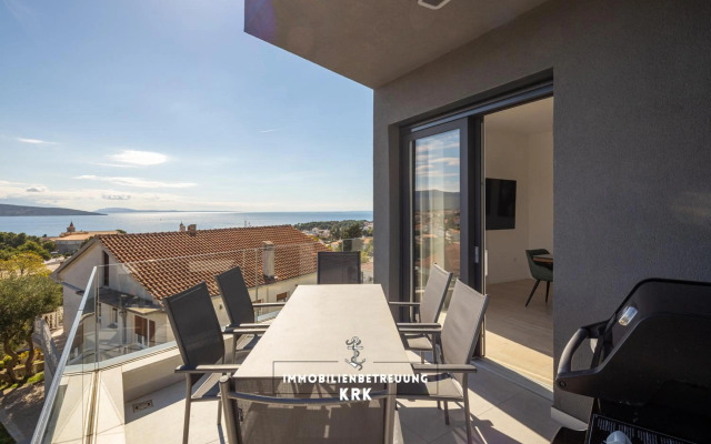 Penthouse Seaview Emilia