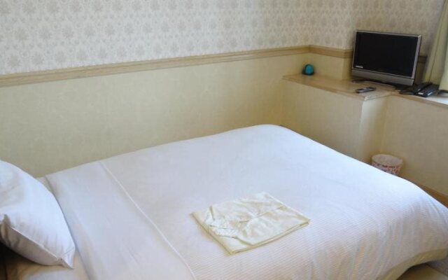 Princess Court Hotel