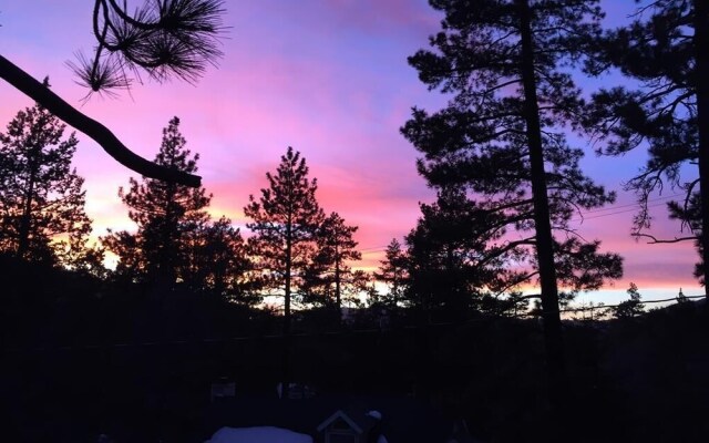 028 - Sunset Mountain Retreat