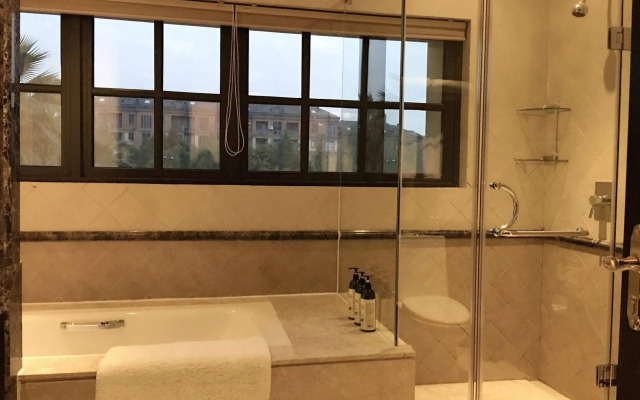 Haining Baihetiandi Resort