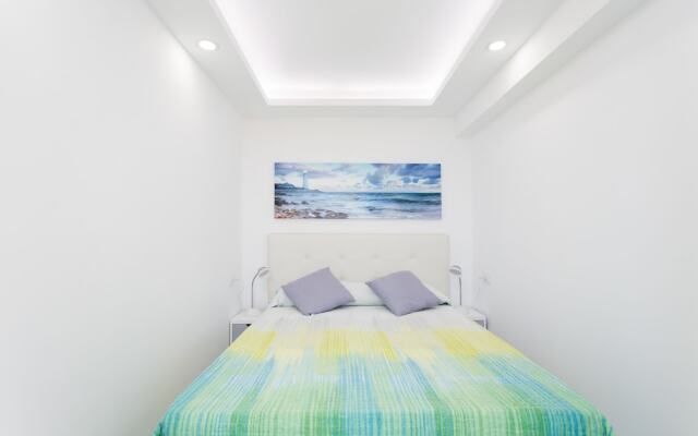 63 Los Cristianos Apartment, First Sea Line, Parking