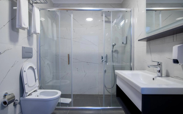 Fevzi Hoca Hotel