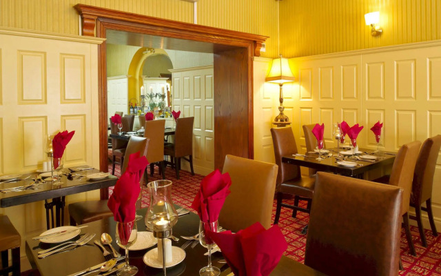 Shamrock Inn Hotel