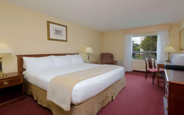 Quality Inn