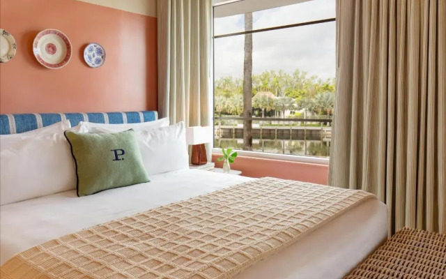 Hotel Trouvail Miami Beach