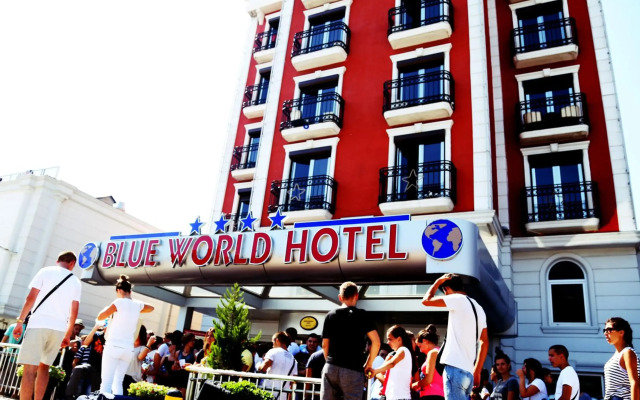 Blue World Hotel