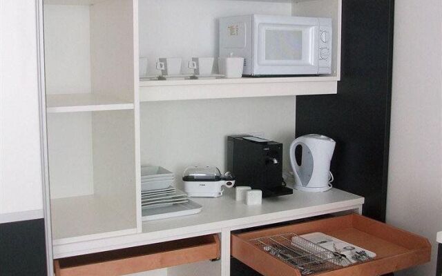 Constantin Apartments