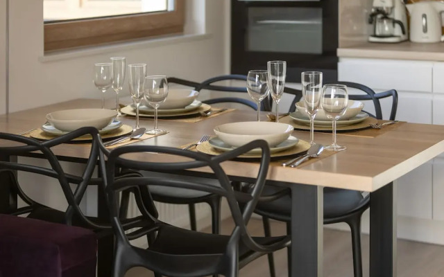 Mokotów Stylish Apartment by Renters