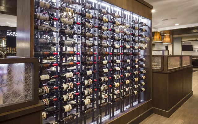 Holiday Inn Coralville Iowa City by IHG