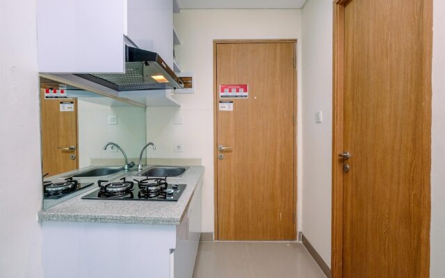 Elegant Studio Apartment At B Residence Near Aeon Mall