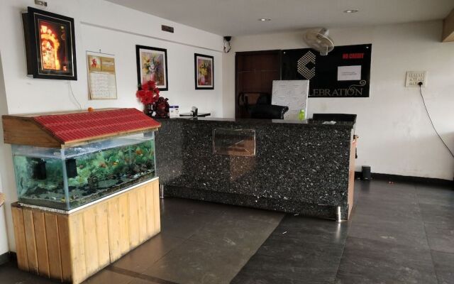 OYO 27737 Hotel Celebration
