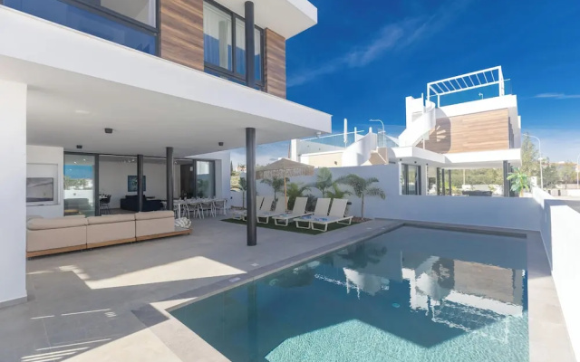 Protaras Aqua Pearl Villa Aq18