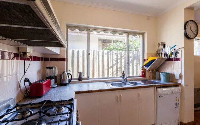 KELLY, 3BDR Northcote House