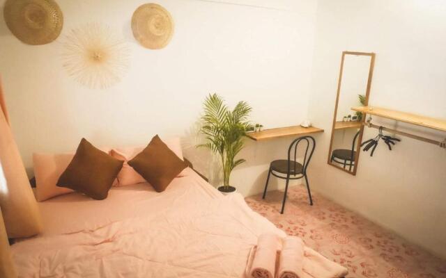 Lungkluay homestay