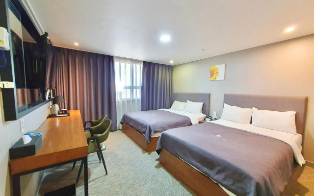 The BS Hotel