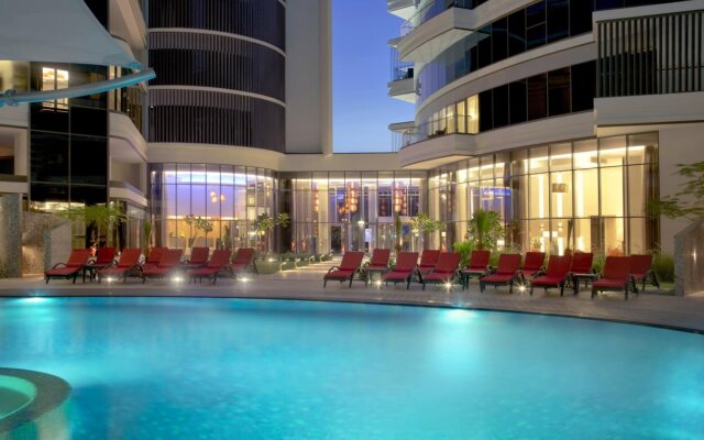 Majestic Arjaan by Rotana Hotel