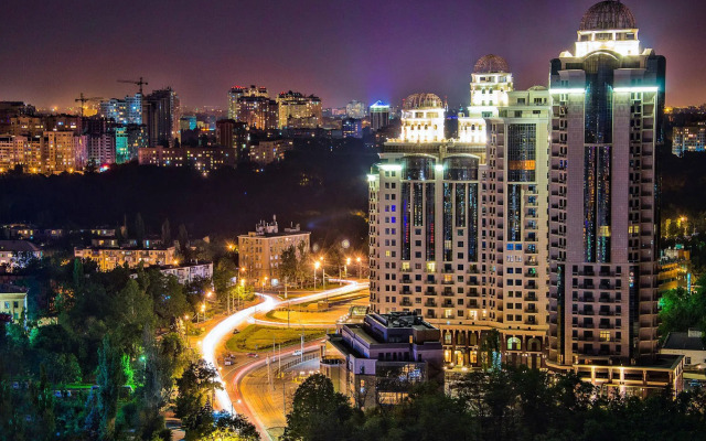 Ark Palace Hotel