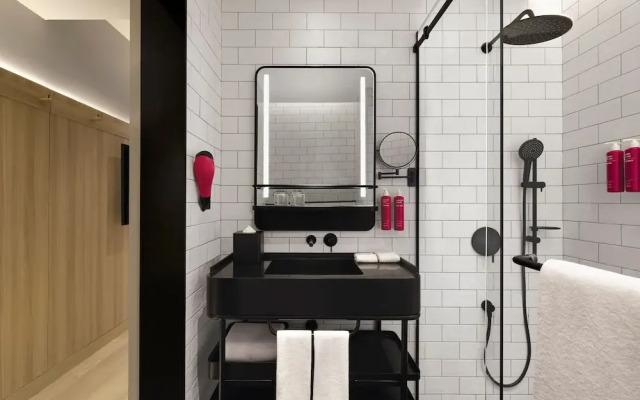 Moxy Mumbai Andheri West