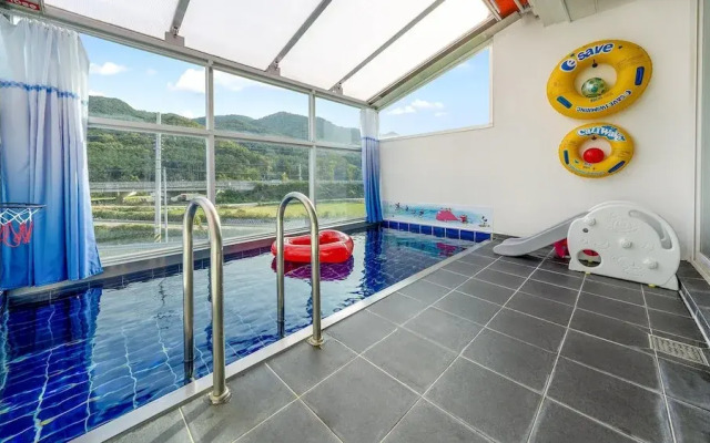 Gyeongju Joypoolvilla&kidspension