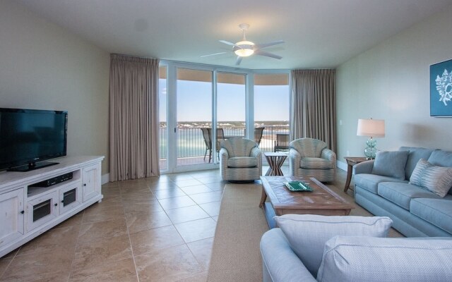 Crc1201 2 Bedroom Condo