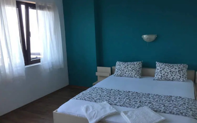 Deep Blue Guest House