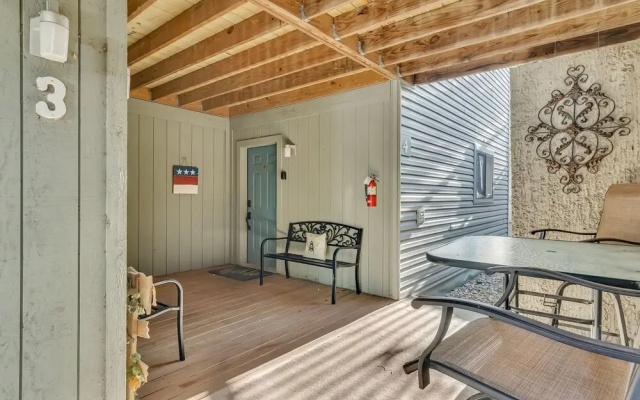 Wildwood Wonder 2 Bedroom Condo by Redawning