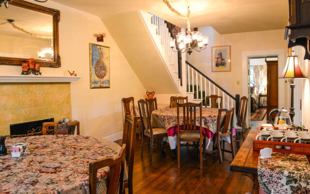 Mine + Farm, The Inn at Guerneville, CA