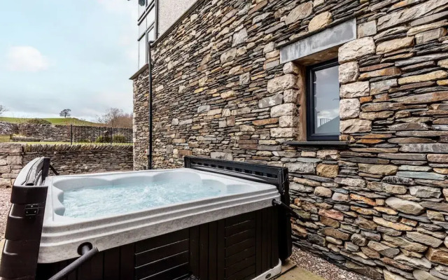 Carus House @ Carus Green