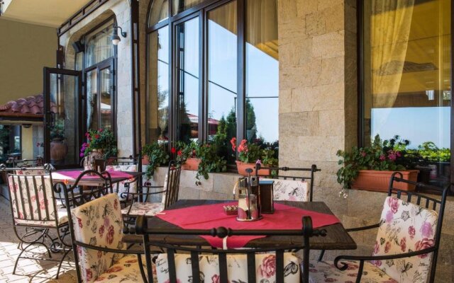 Chiflika Family Hotel