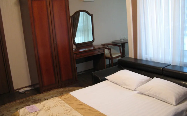 Pioneer Luxe Bohemia