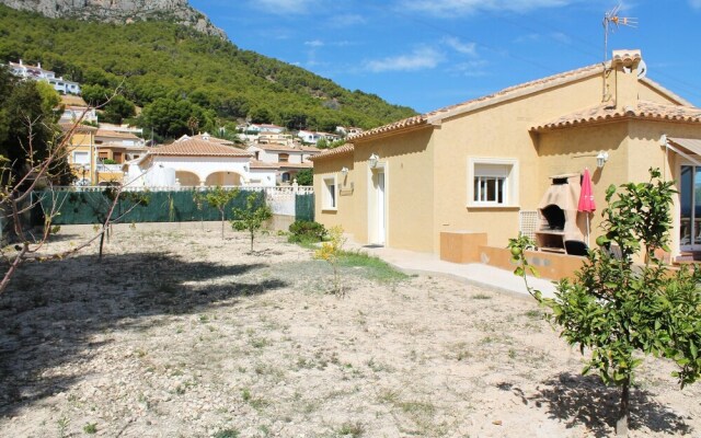 Villa with 4 Bedrooms in Calp, with Wonderful Sea View, Private Pool And Furnished Garden - 3 Km From the Beach