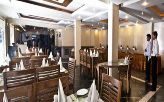 Hotel Piccadily Manali