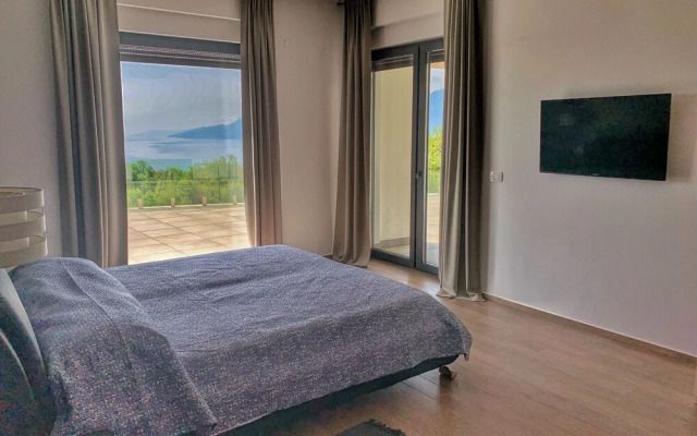 Villa Flora Apartment