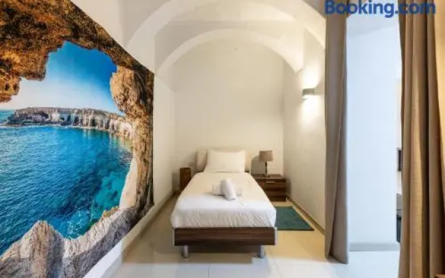 Floriana Suite-hosted by Sweetstay