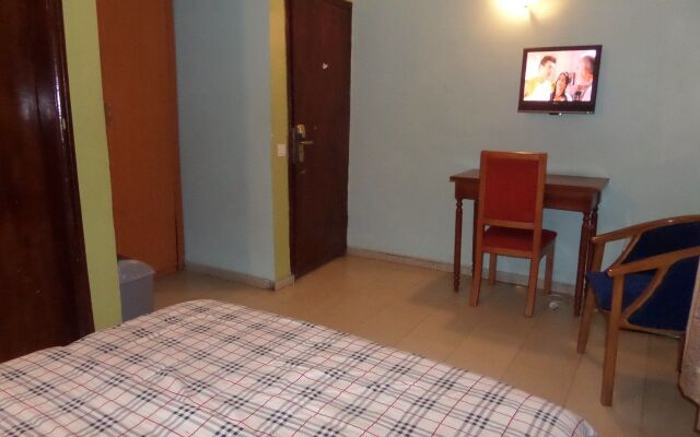 De Next Centre Resort Limited