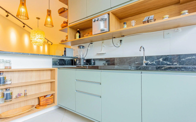 IT22 Lindo Apto 3 Quartos a Beira Mar