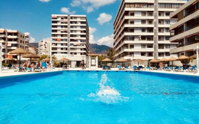 Nogalera 110 City central 3 pools with bar