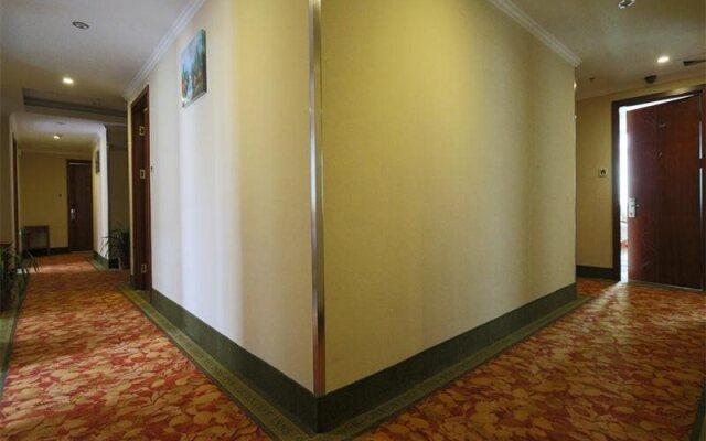 GreenTree Inn Shanghai PVG HuaXia East Rd Station Hotel