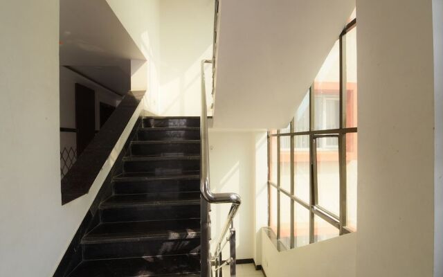 OYO 24400 Atithi Bhawan