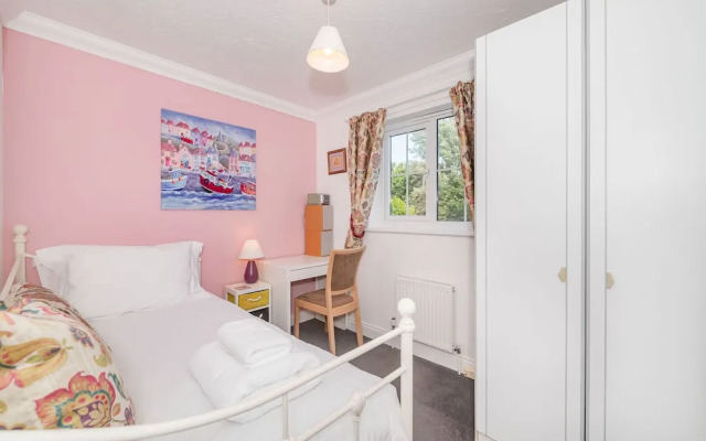 West Bay Holiday Home