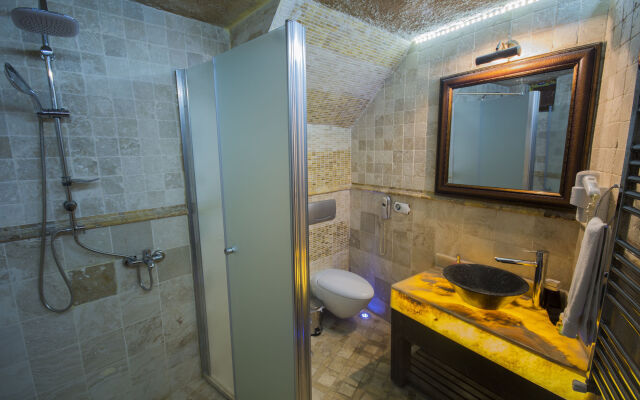 Roma Cave Suite Hotel