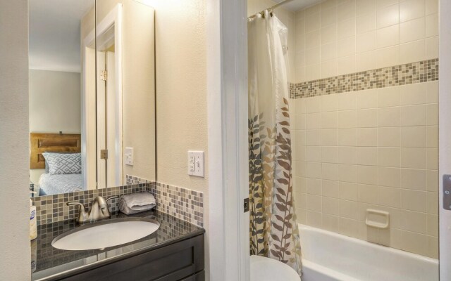 Downtown Five Points Sleeps 4