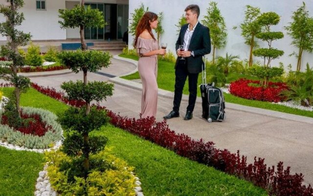 Hotel Grand Centurion