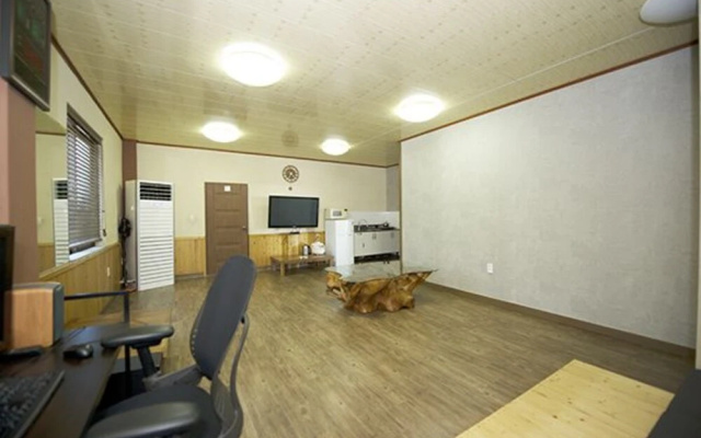 Seogwipo Good jam Pension