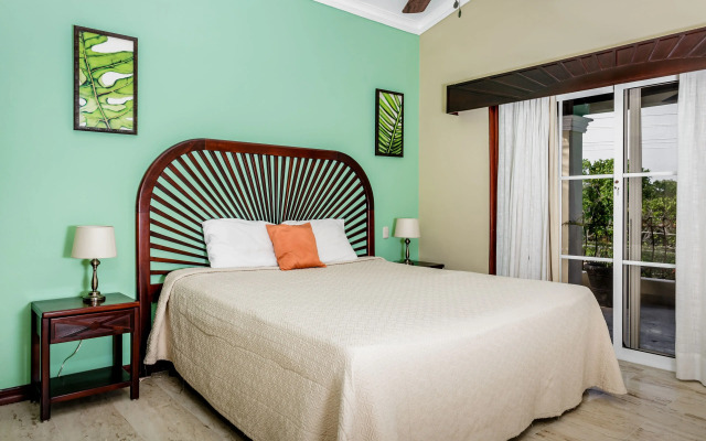 Palm Green Vacations Whitesands