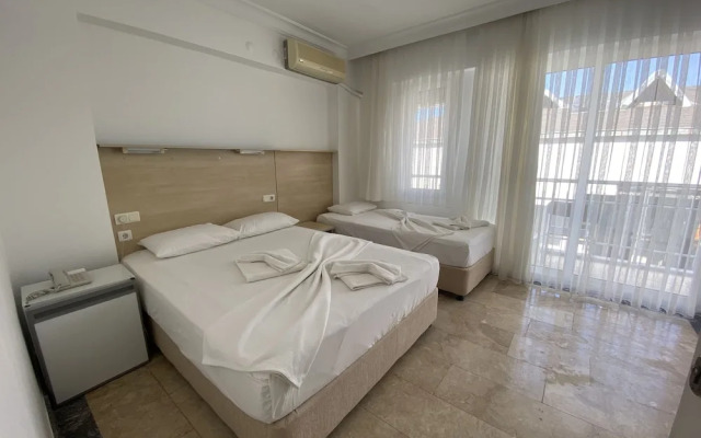 Nergiz Hotel Ayvalik