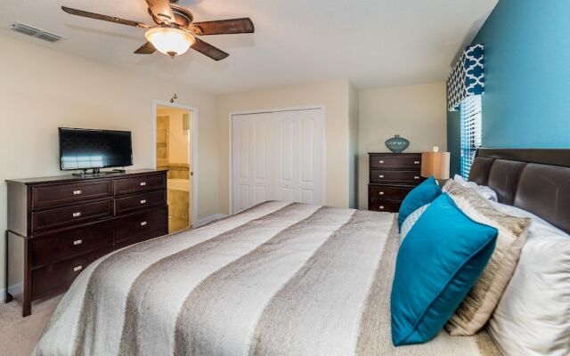 9028 Shadow Mountain Street