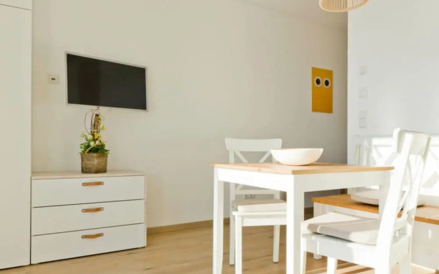 House in Reed 1 - Apartment 2