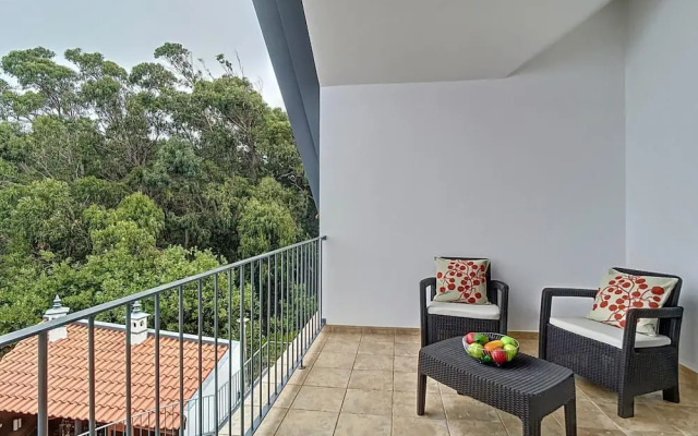 Vinhaticos House by Atlantic Holiday